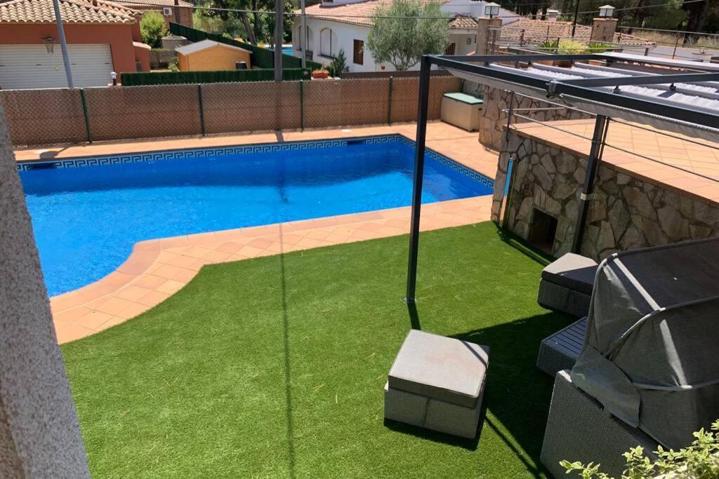 卡隆赫Casa Con Piscina En La Costa Brava别墅 外观 照片