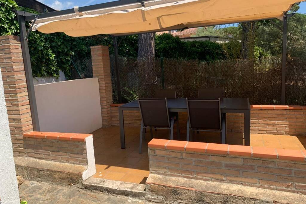 卡隆赫Casa Con Piscina En La Costa Brava别墅 外观 照片